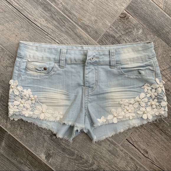 Rue21 Pants - RUE 21 Cut Off Shorts